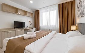 Yes Apartments